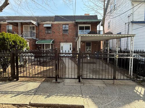 3978 Carpenter Ave, Bronx, NY, 10466-3710 | Card Image