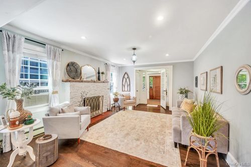 84 Superior Rd, Bellerose Village, NY, 11001-4125 | Card Image