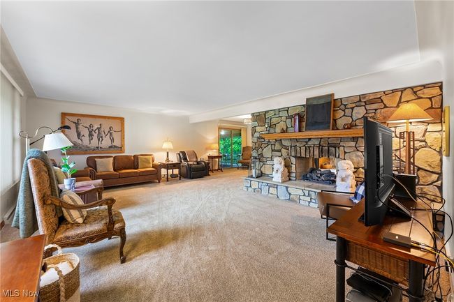 1729 Mccollum Rd, House other with 3 bedrooms, 2 bathrooms and null parking in Youngstown OH | Image 6