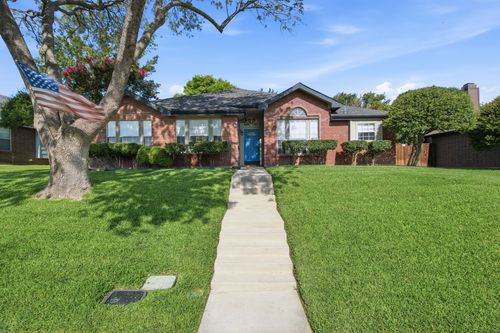 2074 Briarcliff Rd, Lewisville, TX, 75067-7421 | Card Image