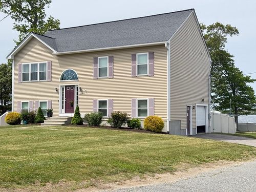 1066 Spencer St, Fall River, MA, 02721-4531 | Card Image