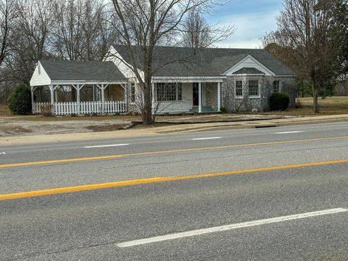 617 Ash Flat Dr, Ash Flat, AR, 72513-9422 | Card Image