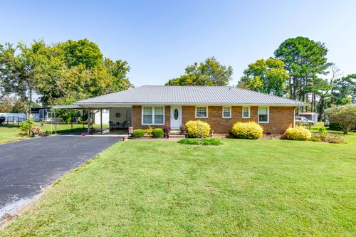 910 Abernathy Dr, Pulaski, TN, 38478-4615 | Card Image