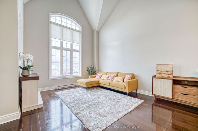 48 Lovegrove Lane, Condo with 3 bedrooms, 2 bathrooms and 1 parking in Ajax ON | Image 9