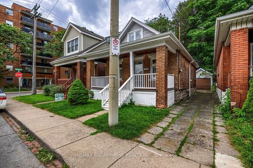 30 Webber Ave, Hamilton, ON, L8N1W3 | Card Image