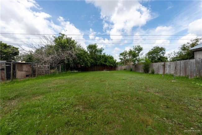 24864 Coral, House other with 3 bedrooms, 1 bathrooms and 1 parking in San Benito TX | Image 7
