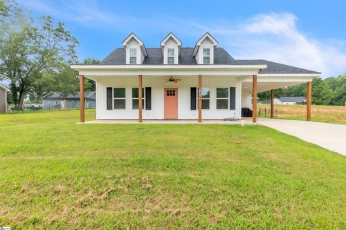 305 W Broad St, IVA, SC, 29655-9733 | Card Image