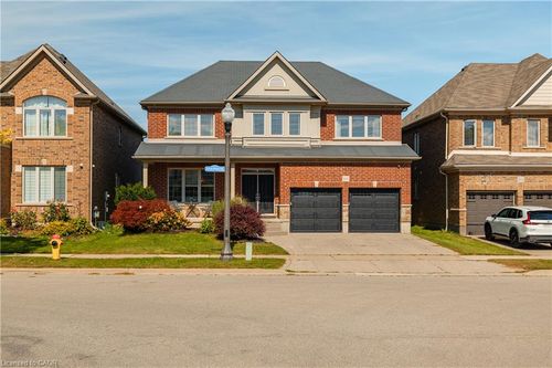 268 Evens Pond Cres, Kitchener, ON, N2R0B8 | Card Image