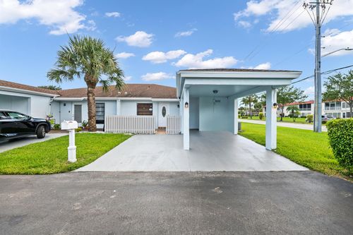 6673 Moonlit Dr, Delray Beach, FL, 33446-1611 | Card Image
