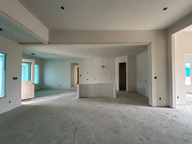 403 Indian Creek Road, House other with 4 bedrooms, 3 bathrooms and null parking in Van Alstyne TX | Image 7