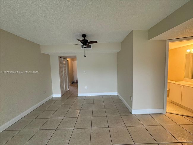 APT-315 - 4215 University Dr, Condo with 2 bedrooms, 2 bathrooms and null parking in Sunrise FL | Image 19