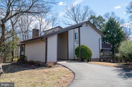 7711 Anderson Ct, MANASSAS, VA, 20109-6201 | Card Image