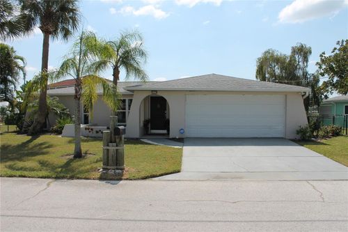 6620 Josie Ln, HUDSON, FL, 34667-1316 | Card Image