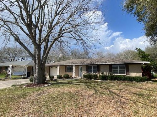 514 Green Ave, Palacios, TX, 77465-3012 | Card Image