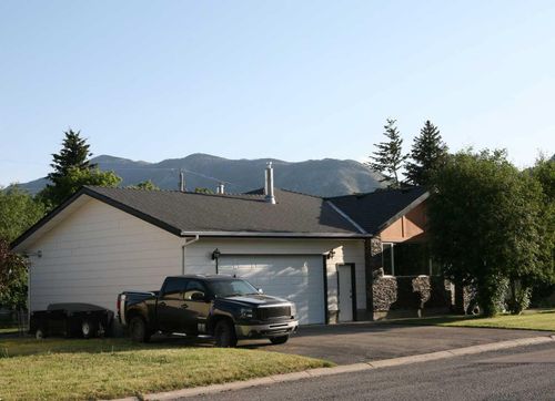 2429 211 St, Bellevue, AB, T0K0C0 | Card Image