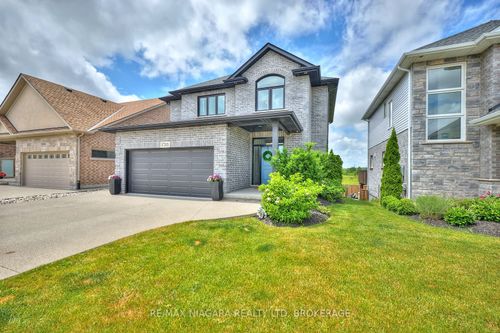5703 Av Osprey, Niagara Falls, ON, L2H0M2 | Card Image