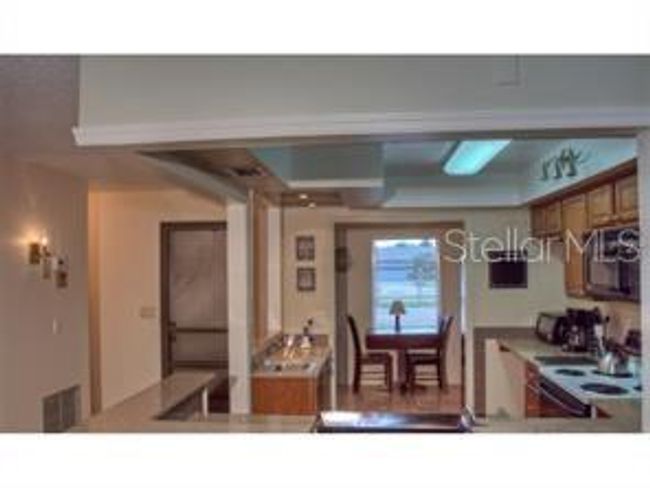 7062 - 7062 W Country Club Dr N, Condo with 1 bedrooms, 2 bathrooms and null parking in SARASOTA FL | Image 10