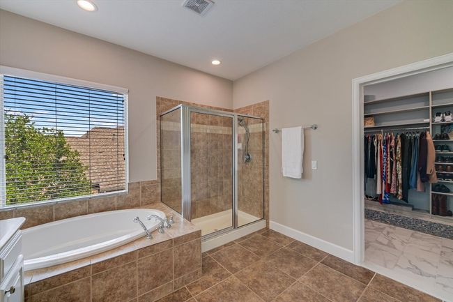 184 Open Sky Rd, House other with 4 bedrooms, 3 bathrooms and 4 parking in Austin TX | Image 19