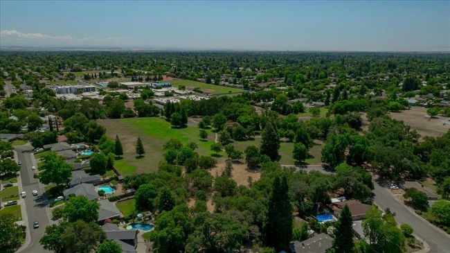 4939 Brookglen Way, House other with 3 bedrooms, 2 bathrooms and null parking in Carmichael CA | Image 59