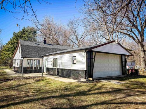 55759 Apple Road, Osceola, IN, 46561 | Card Image