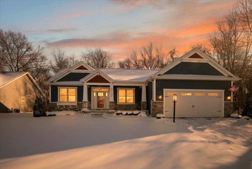 53736 Terre Verde Hills Ct, South Bend, IN, 46628-5641 | Card Image