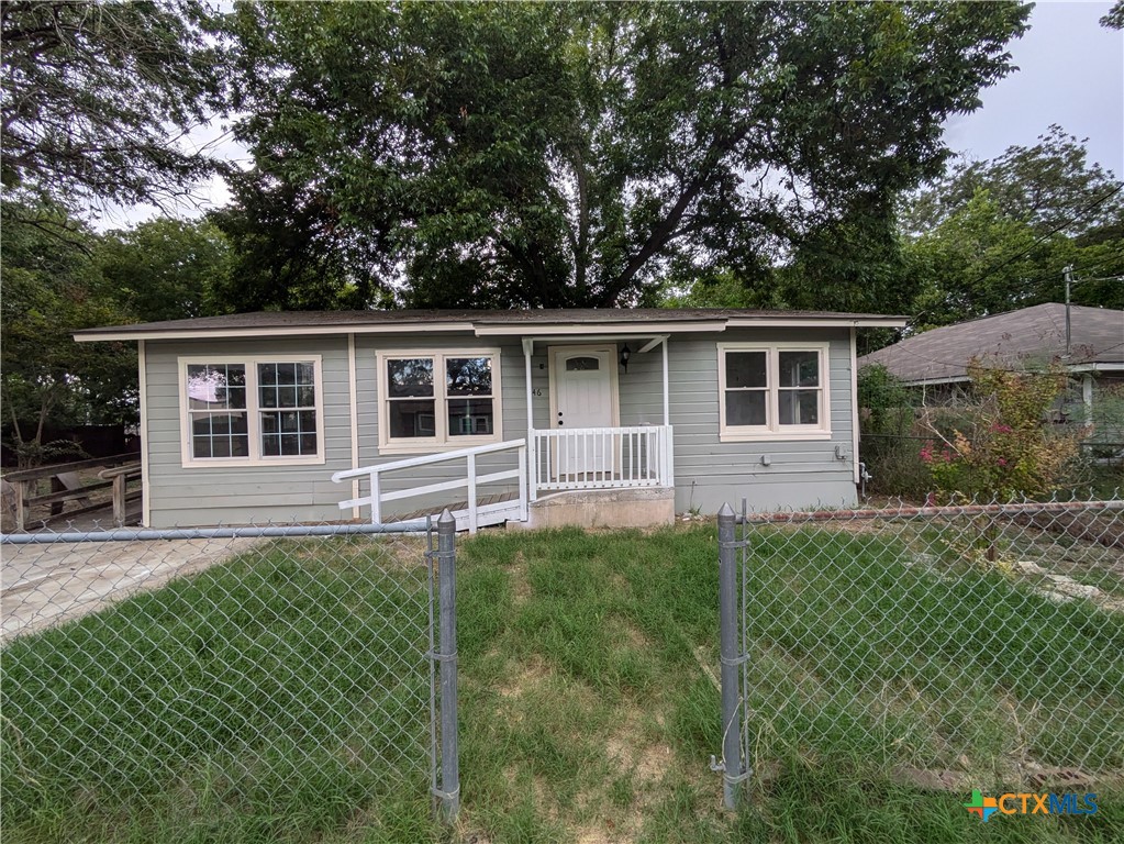 Gerdes St, Seguin, TX 78155