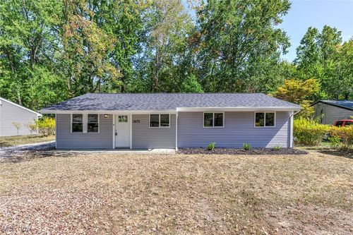 3672 Elmhurst Ct, Kent, OH, 44240-6606 | Card Image