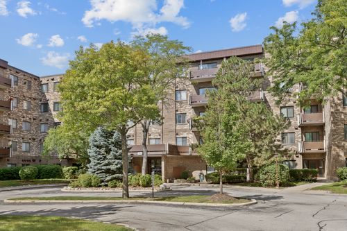 unit-419-700 Wellington Ave, Elk Grove Village, IL, 60007-3358 | Card Image