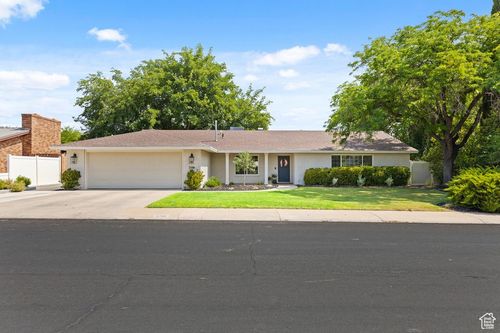 2598 Crestview Dr, Santa Clara, UT, 84765-5506 | Card Image