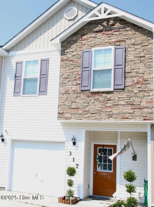317 Cedar Island Trl, Holly Ridge, NC, 28445-7512 | Card Image