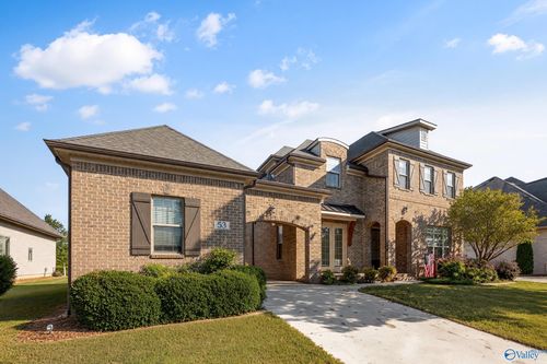 53 Summerlyn Way Se, Gurley, AL, 35748-8045 | Card Image