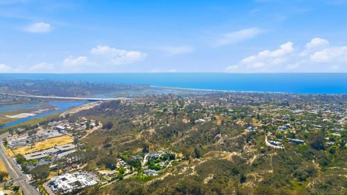 j-201-1740 S El Camino Real, Encinitas, CA, 92024-4961 | Card Image