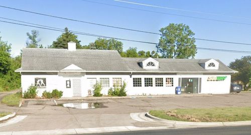 4104 S Sprinkle Rd, Kalamazoo, MI, 49001-0830 | Card Image