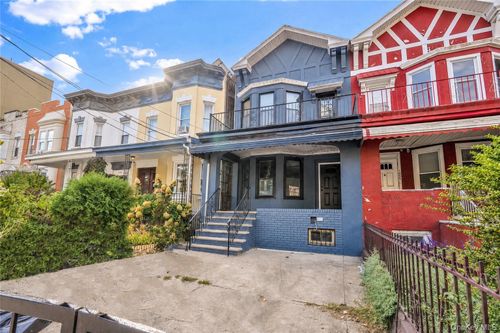 1462 New York Ave, Brooklyn, NY, 11210-1649 | Card Image