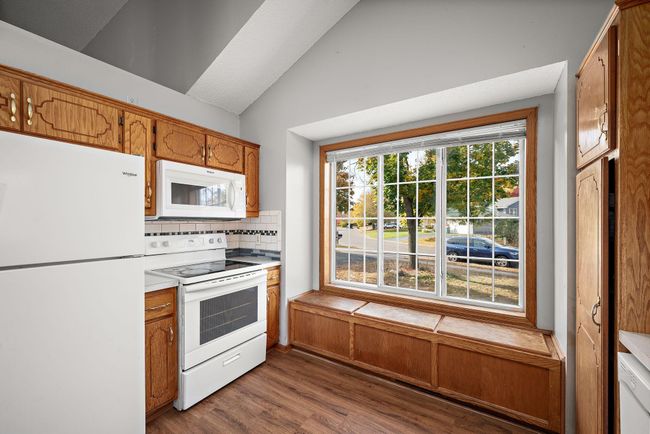 6-web-or-mls-8818-douglas-dr-n.jpg | Image 32