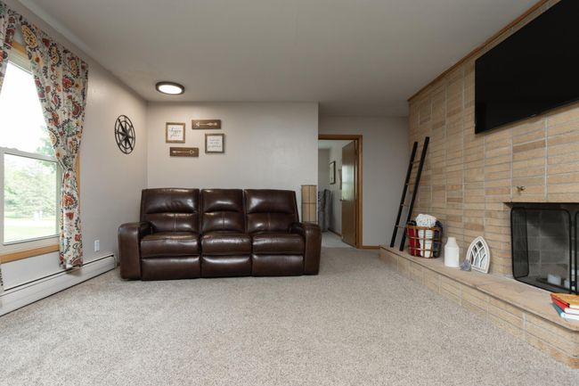 23 - Living Room.jpg | Image 23