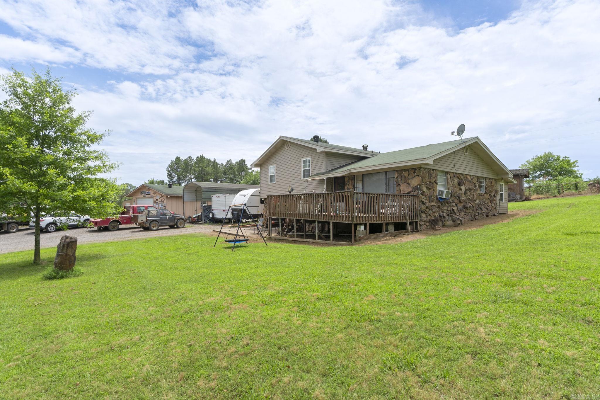 Commercial Sale in Plainview 3