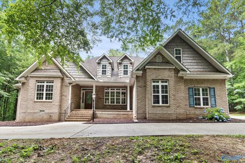 17361 Meadows Rd, Athens, AL, 35613-6203 | Card Image