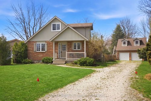 13 Ducharme Cres, Bayfield, ON, N0M1G0 | Card Image