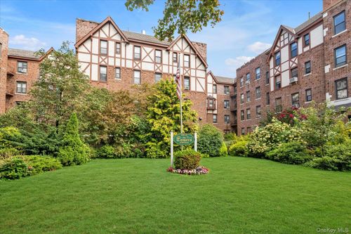 d203-160-15 Powells Cove Blvd, Beechhurst, NY, 11357-1310 | Card Image
