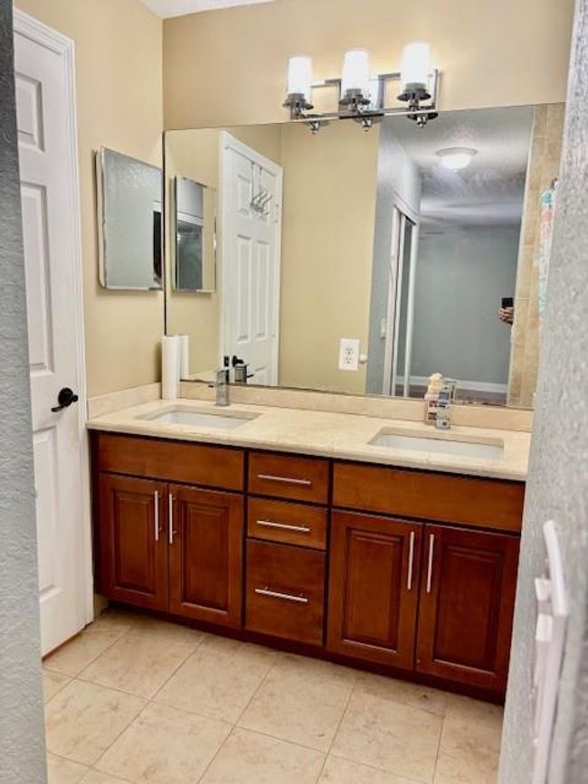 1838 Nw 79 Th Way, Townhouse with 3 bedrooms, 3 bathrooms and null parking in Pembroke Pines FL | Image 37