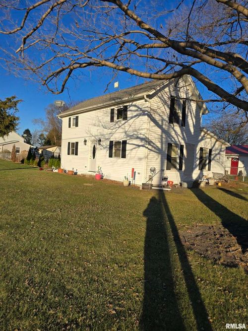 21025 Cedar St, Laura, IL, 61451-5033 | Card Image