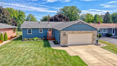 1828 Bauer Ave, Sandusky, OH, 44870-5028 | Card Image