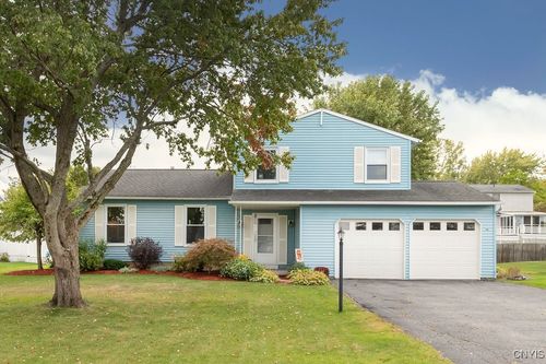 4763 Stonehurst Rd, Liverpool, NY, 13090-2526 | Card Image