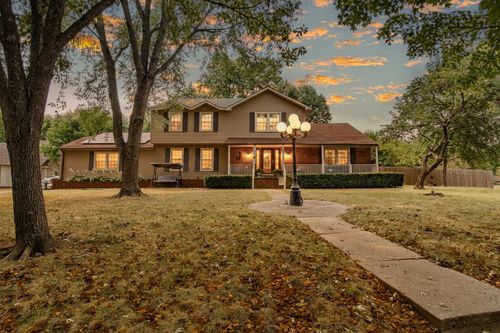 101 S Connie Dr, Clinton, MO, 64735-1881 | Card Image