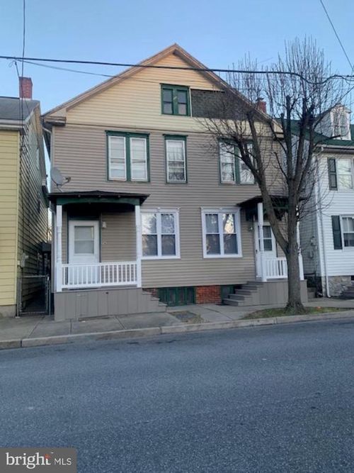 a-9 S Spruce St, LITITZ, PA, 17543-1427 | Card Image