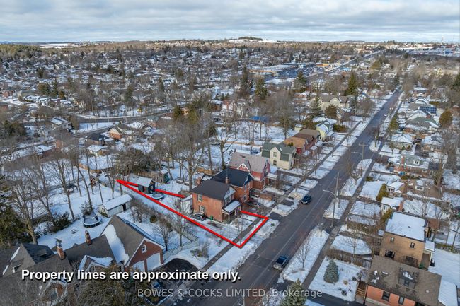 709 Bethune St, House other with 3 bedrooms, 2 bathrooms and 3 parking in Peterborough ON | Image 35