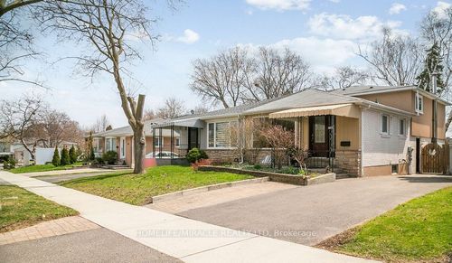 1612 Wavell Cres, Mississauga, ON, L4X1X1 | Card Image