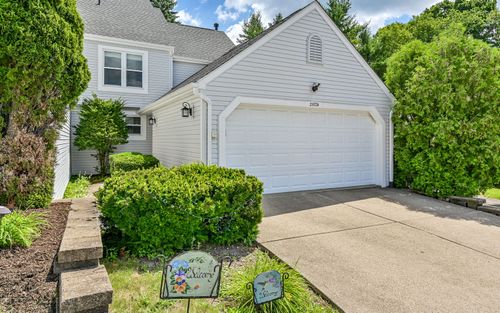 2572B Grouse Rdg, Wexford, PA, 15090 | Card Image