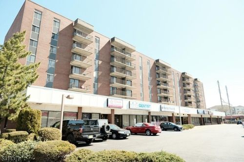 203-10 N Wood Ave, Linden, NJ, 07036-5224 | Card Image